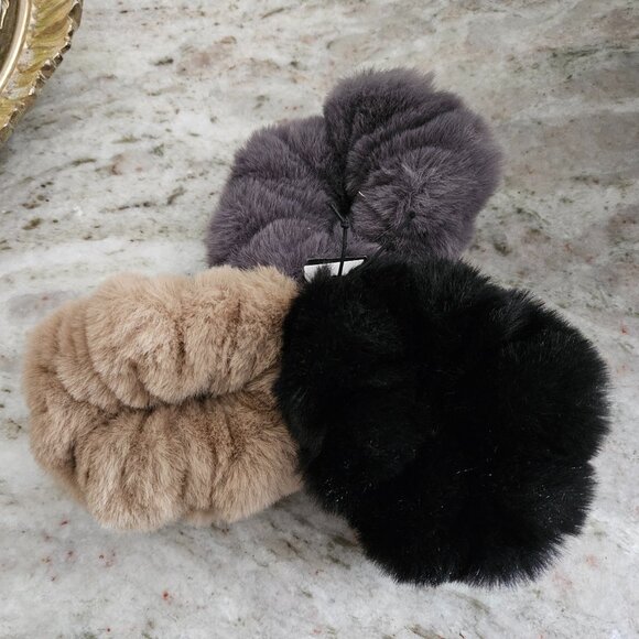 RARE 3 JOCELYN FAUX FUR BLACK GRAY BEIGE SCRUNCHIE HAIR TIE WRAP BAND ACCESSORY main image 10